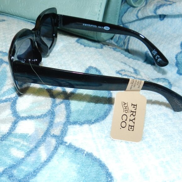 Frye and Co. Sunglasses Black Rectangular Frame UVA/UVB Protection🆕📦⌚🏃🏻💨⚡🚚 - Picture 5 of 16